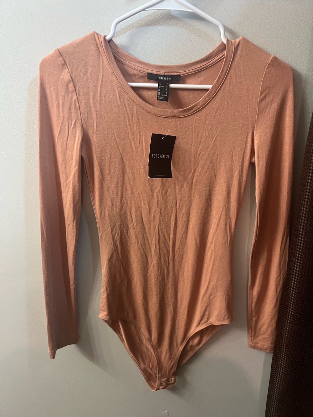 Forever 21 Long Sleeve Scoop Neck Bodysuit - Dusty Peach